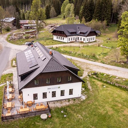 Dvur Liskovy Vrch Hotel Strazny Bagian luar foto