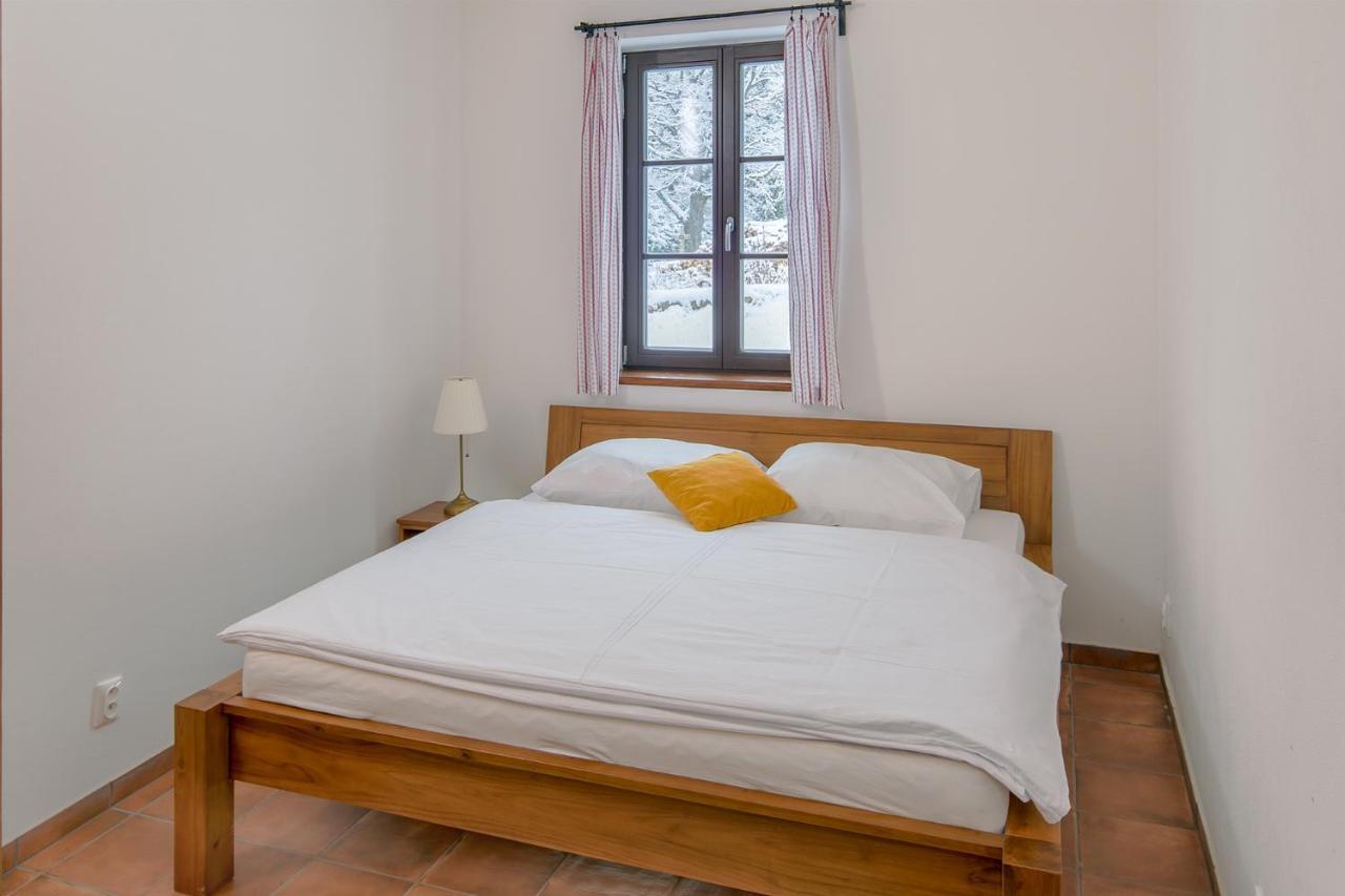 Dvur Liskovy Vrch Hotel Strazny Bagian luar foto