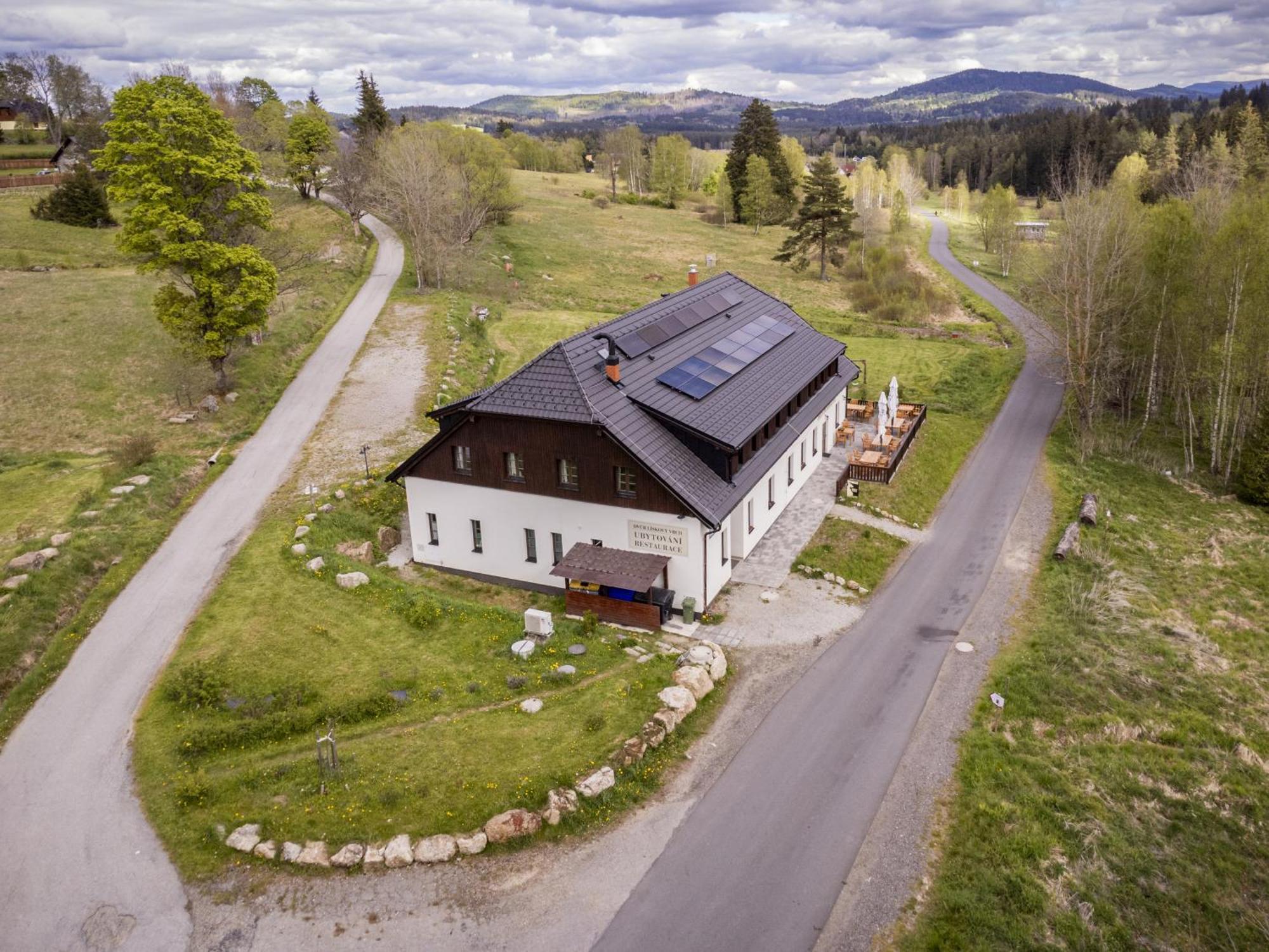 Dvur Liskovy Vrch Hotel Strazny Bagian luar foto